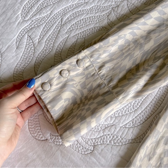 NWT - Free People Beatrice Top in Silver Combo - Picture 12 of 12